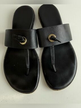 MICHAEL Michael Kors Black Leather Sandals Size 9 Gold